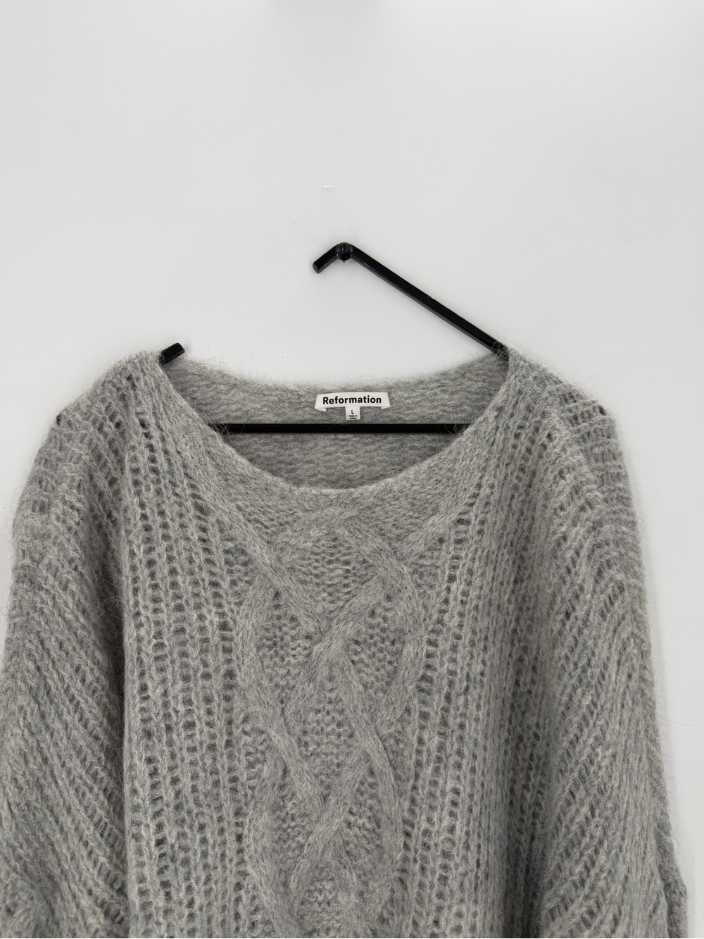 Reformation Vea Cable-knit Alpaca Wool Blend  Oversized Sweater In Cable Foggy